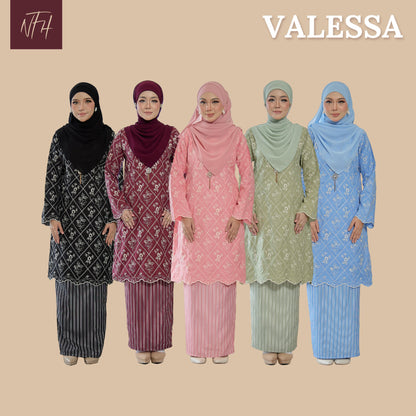 Valessa Kurung