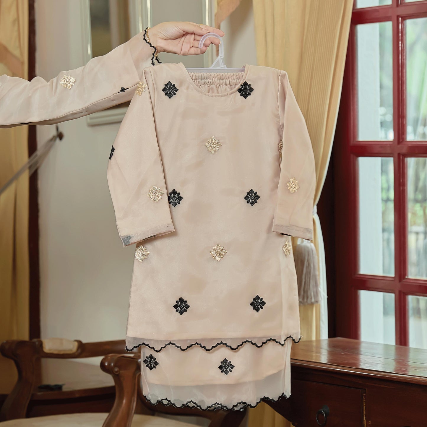 Elisya Kids Kurung