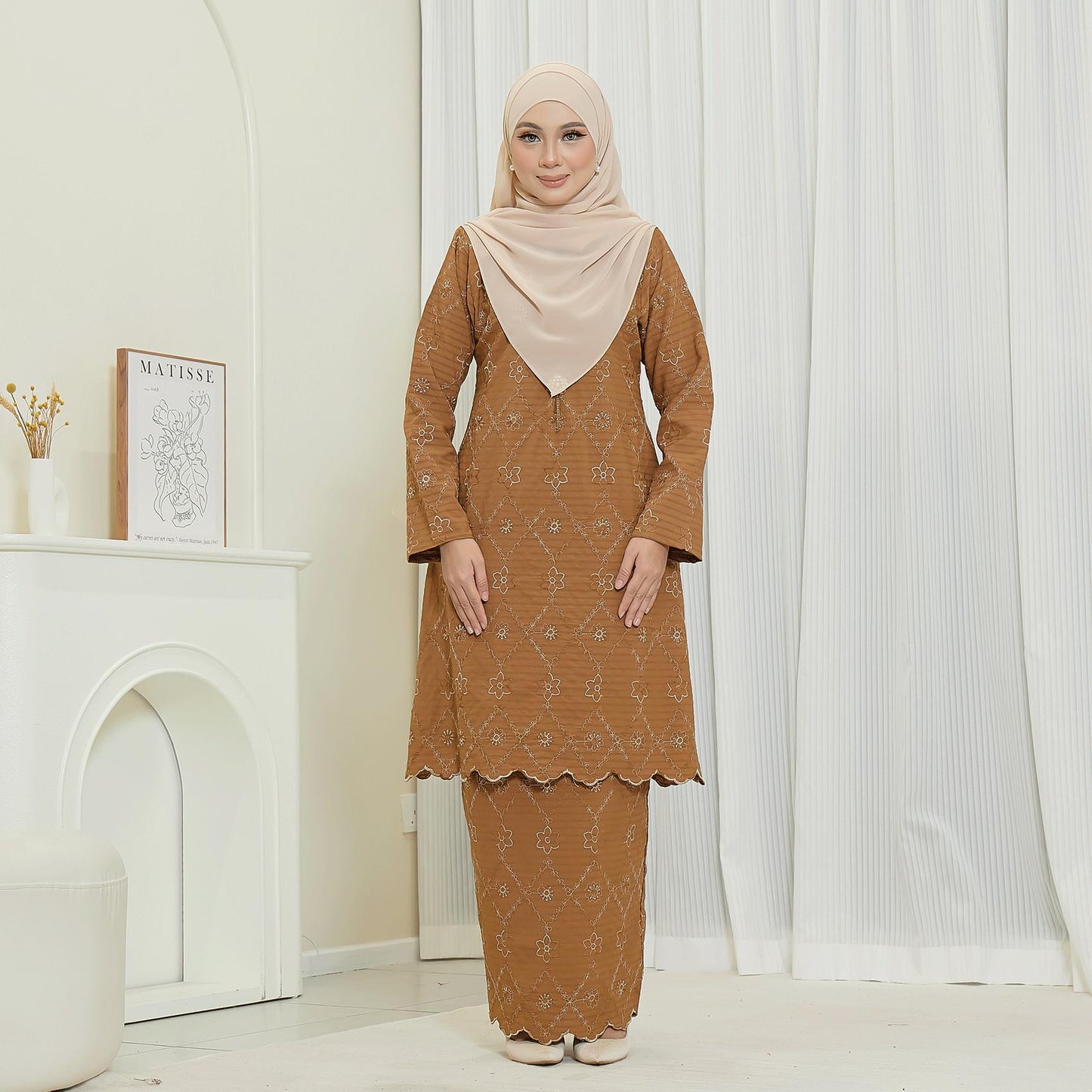 Adeyya Kurung