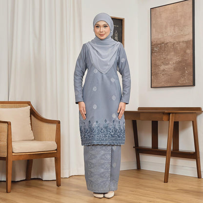 Che Aminah Kurung