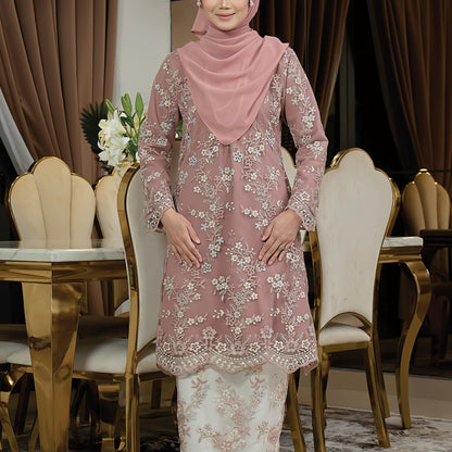 Ophelia Kurung