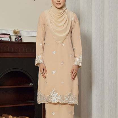 Syakiera Kurung