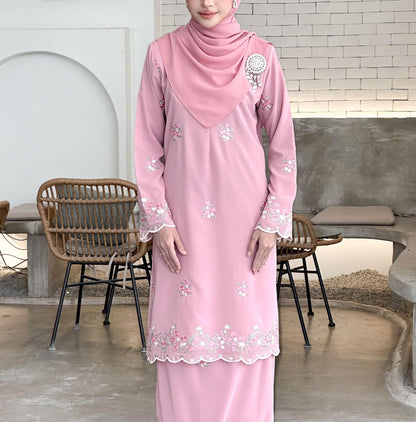 Zaraleya Kurung