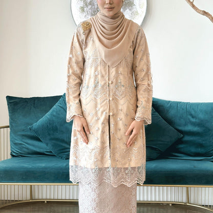 Milana Kurung