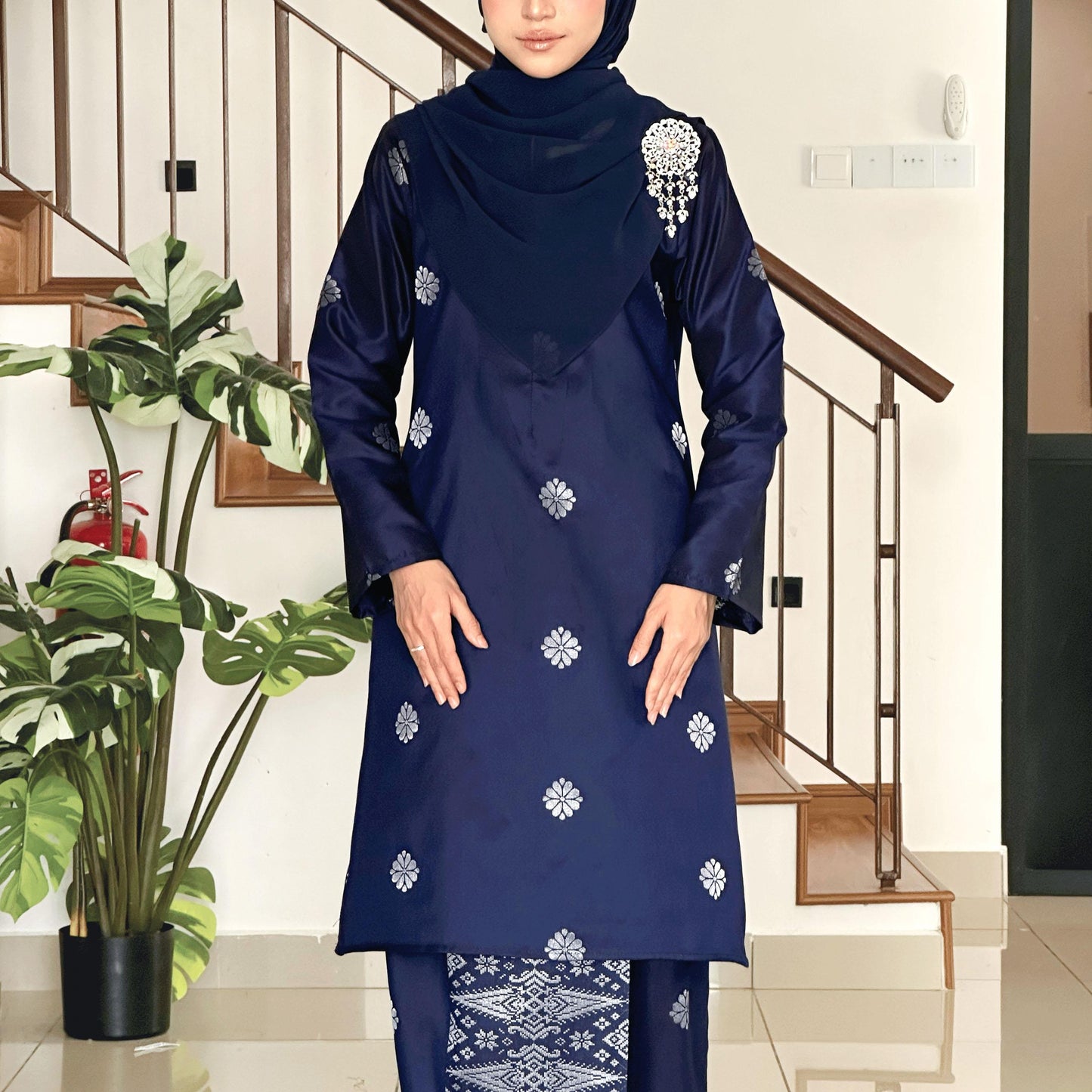 Melati Kurung