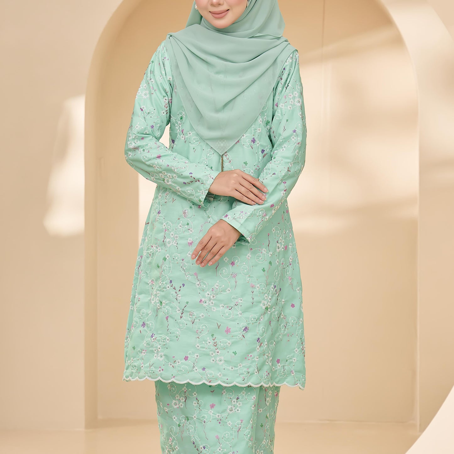 Rosette Kurung