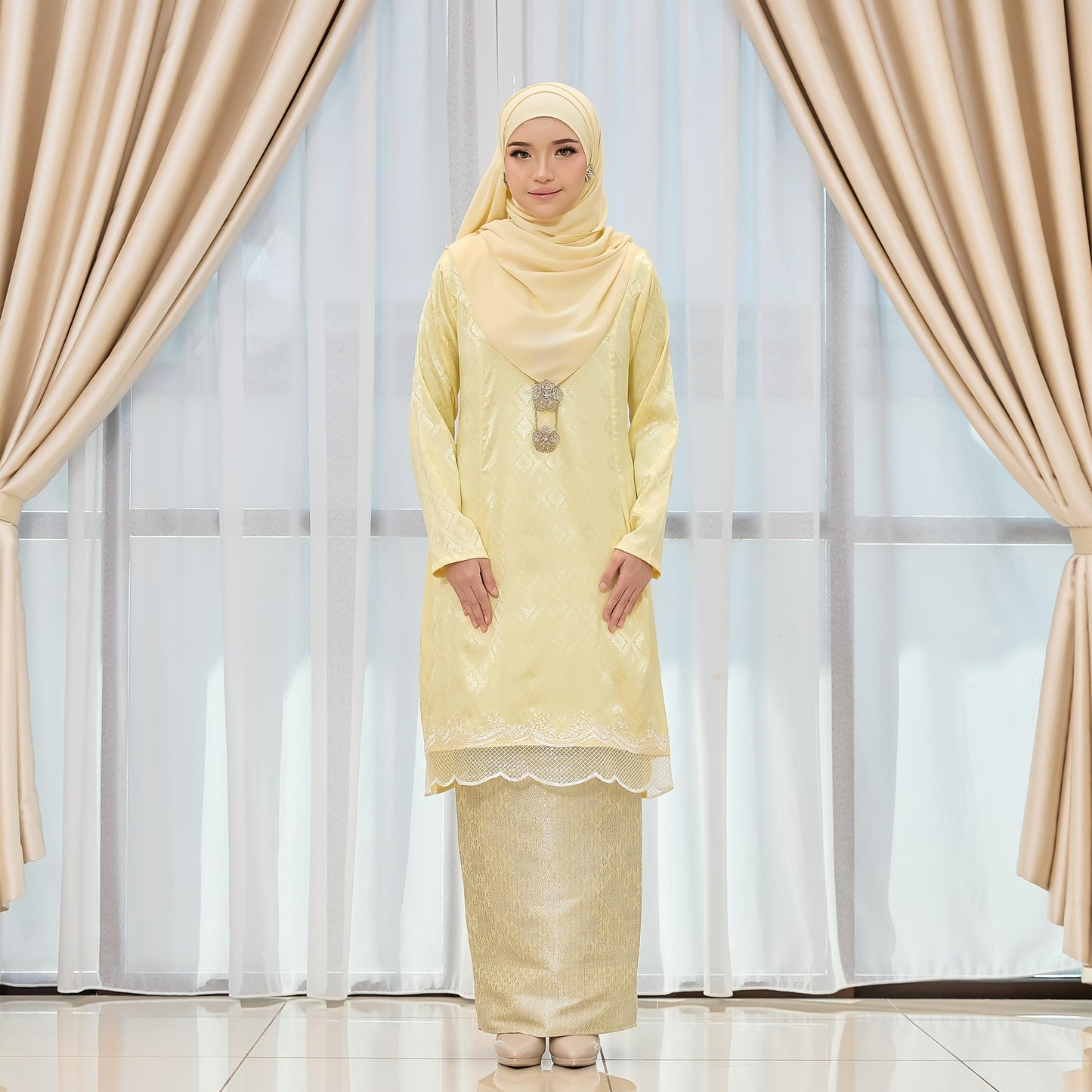 Qaleesa Kurung