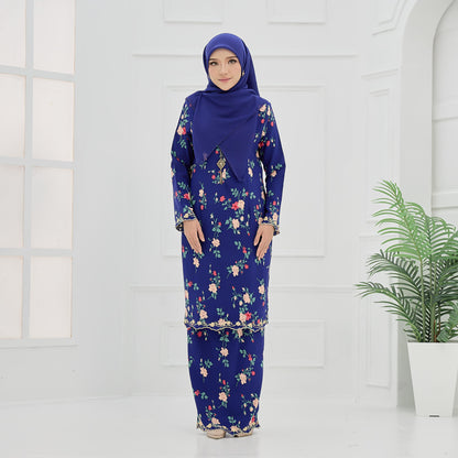 Younna Kurung