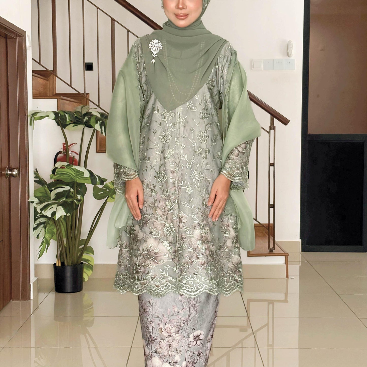 Umaira Kurung