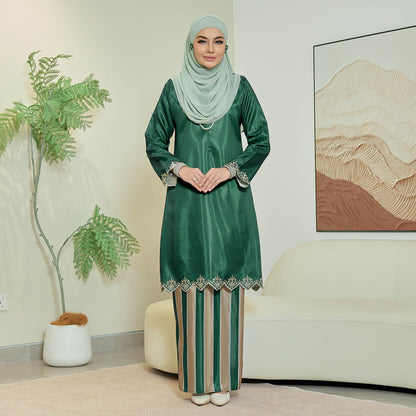 Lalissa Kurung