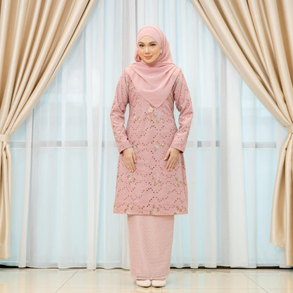 Emberly Kurung