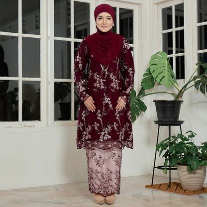 Kiara Kurung