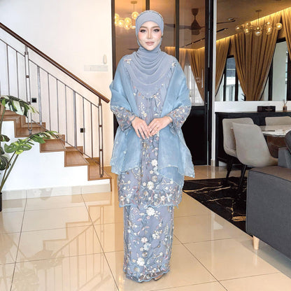 Roserra Kurung