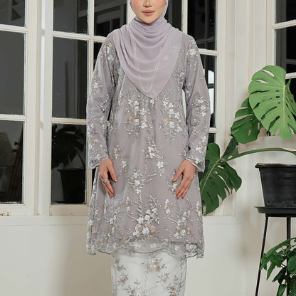 Kiara Kurung