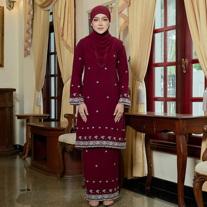 Grace Kurung