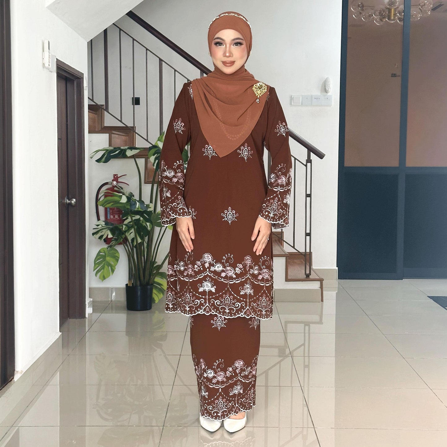 Ferra Kurung