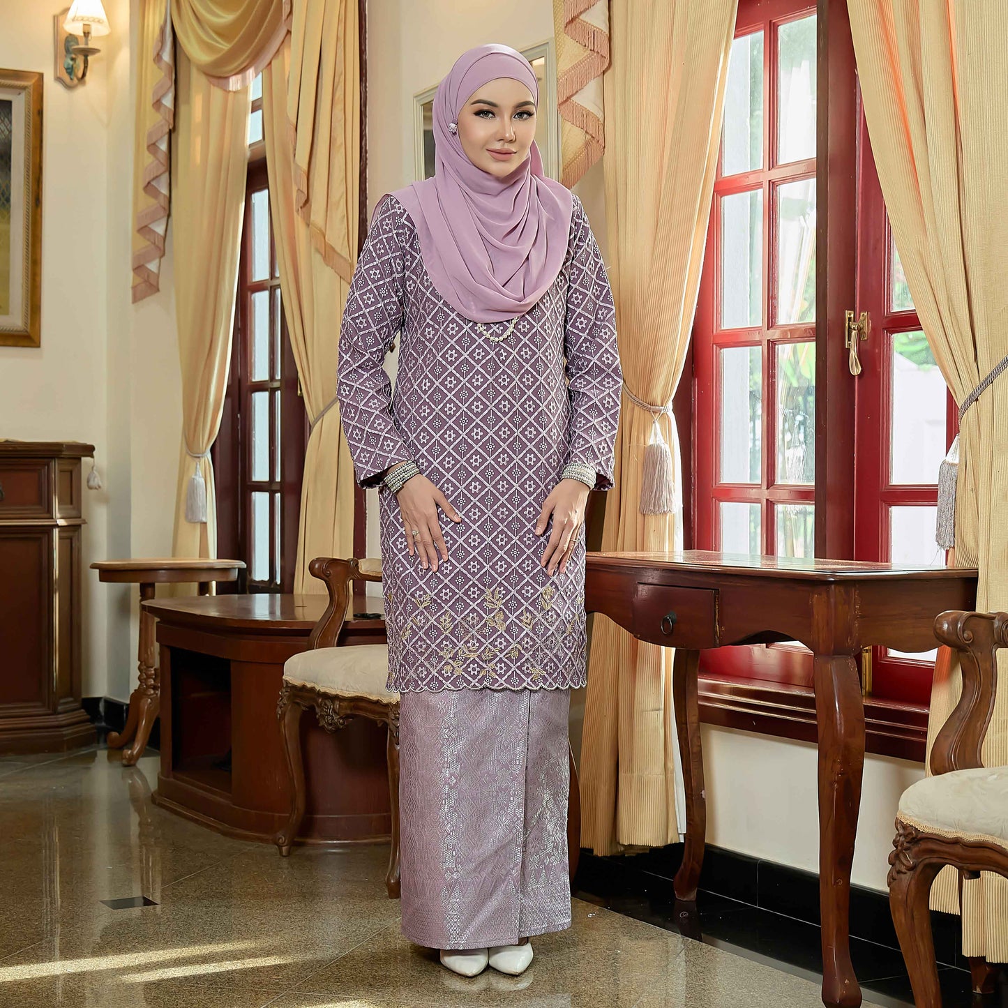 Lestari Kurung