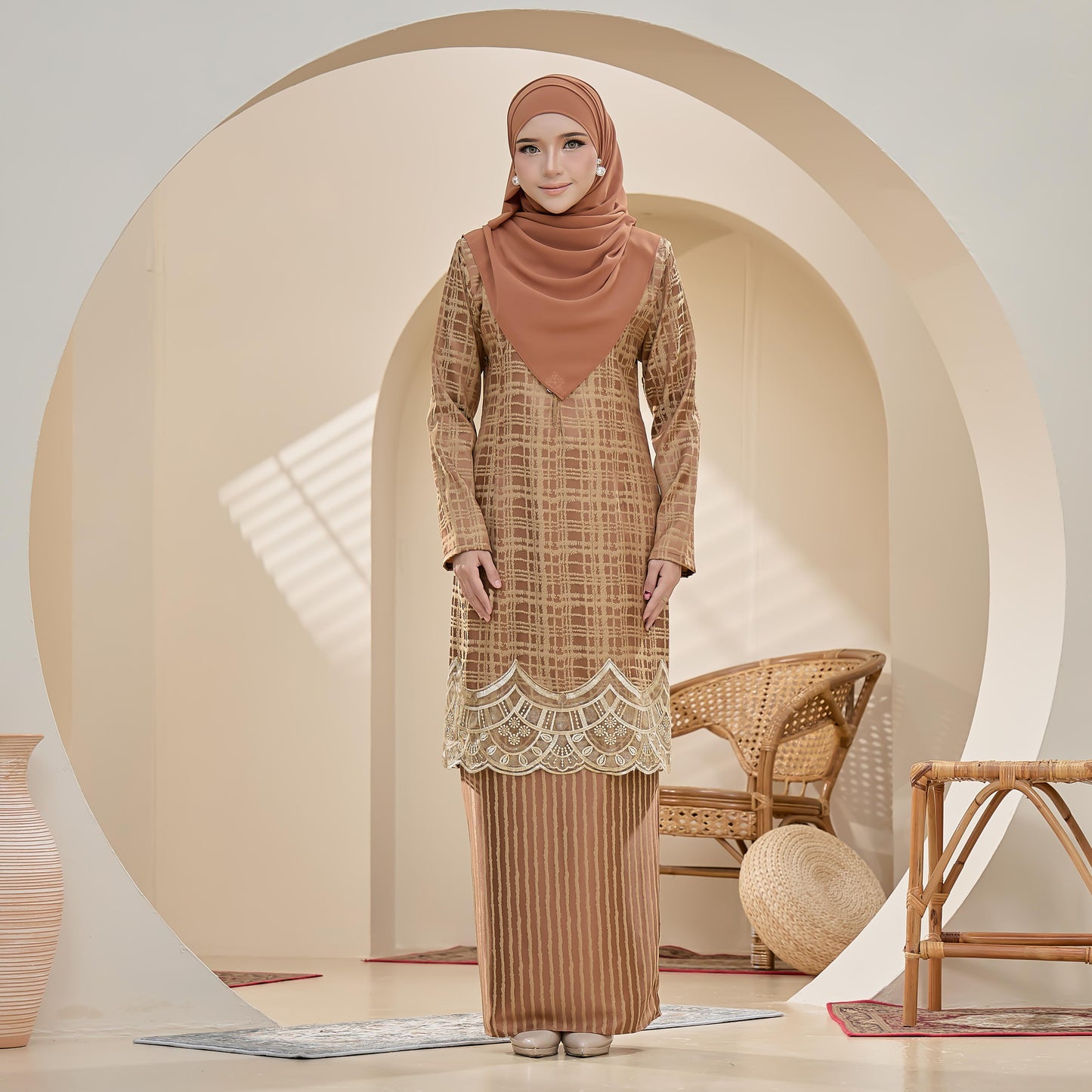 Farabelle Kurung