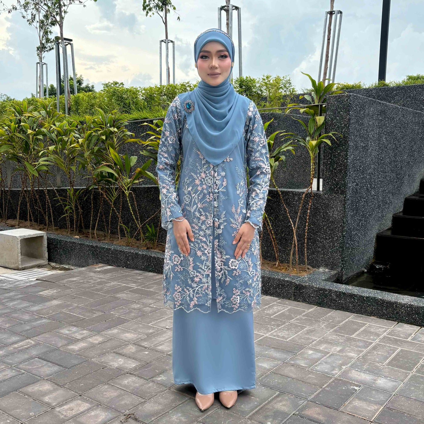 Salmy Kurung