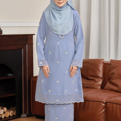 Bellyna Kurung