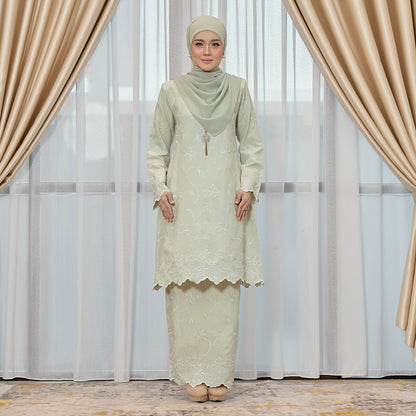 Evonna Kurung