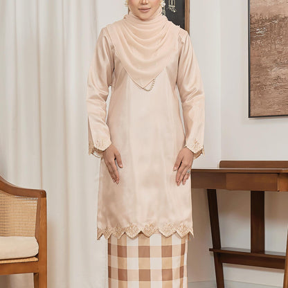 Lunisya Kurung