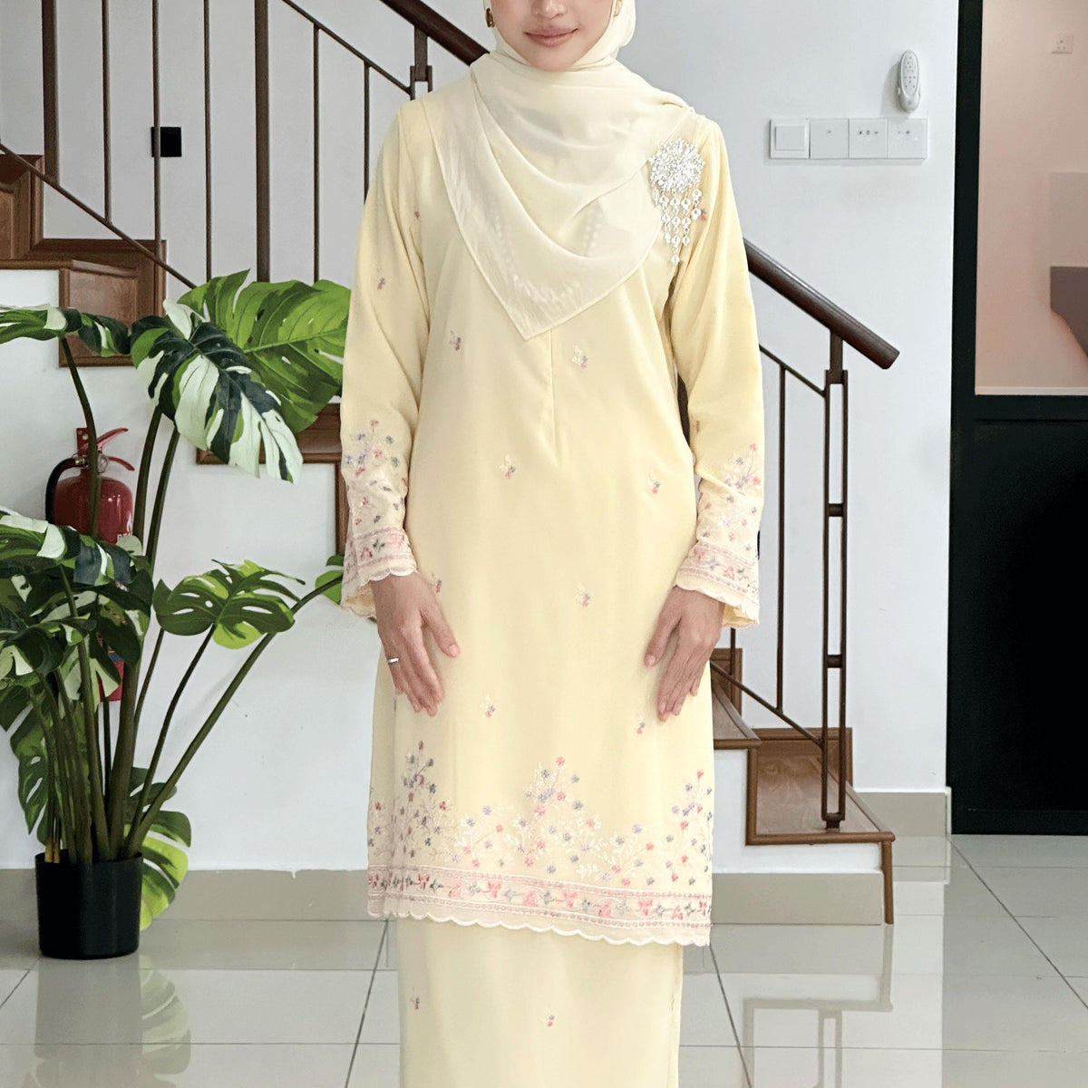 Clarisa Kurung