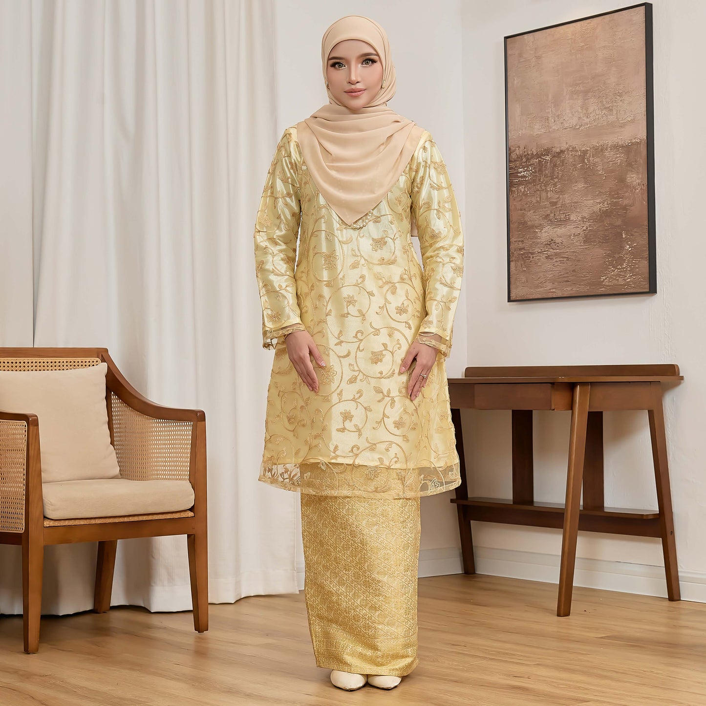 Melour Kurung