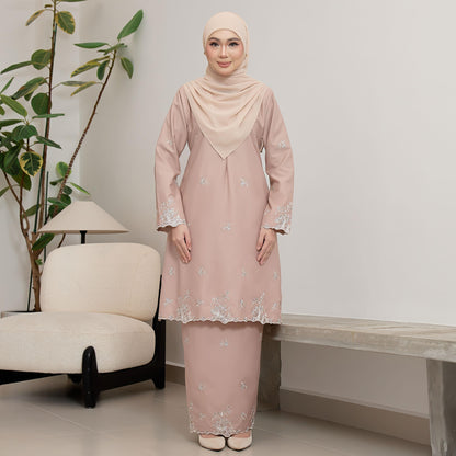 Schara Kurung