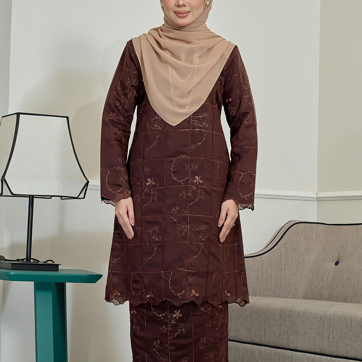 Daleena Kurung