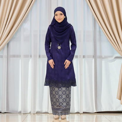 Qaleesa Kurung