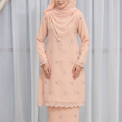Brenda Kurung