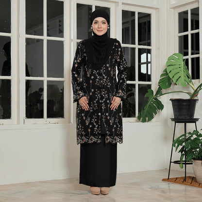 Avelisse Kurung