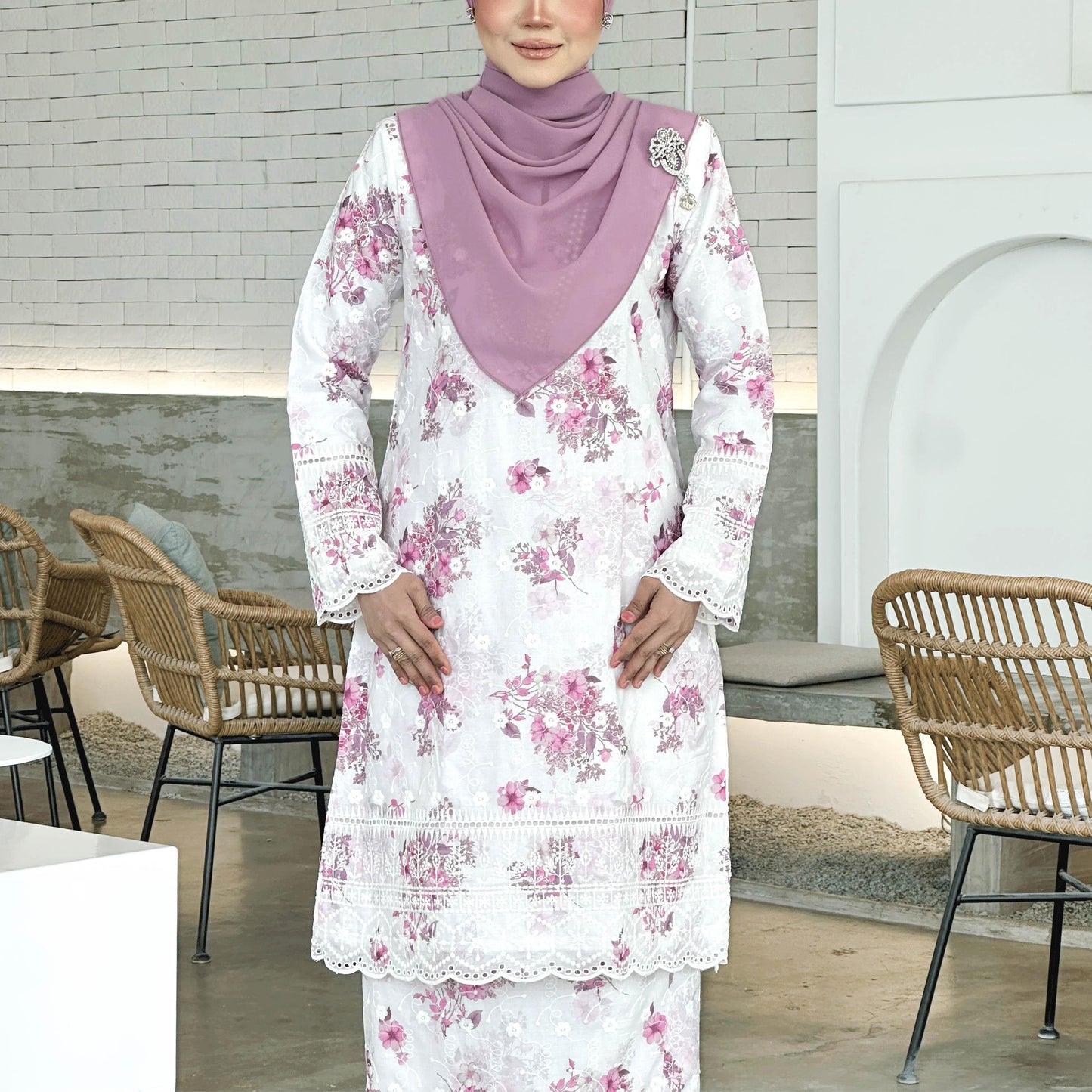 Zalea Kurung