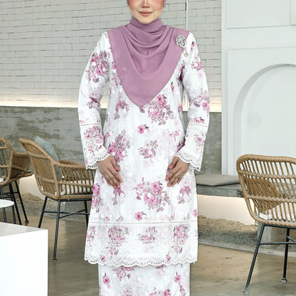 Zalea Kurung