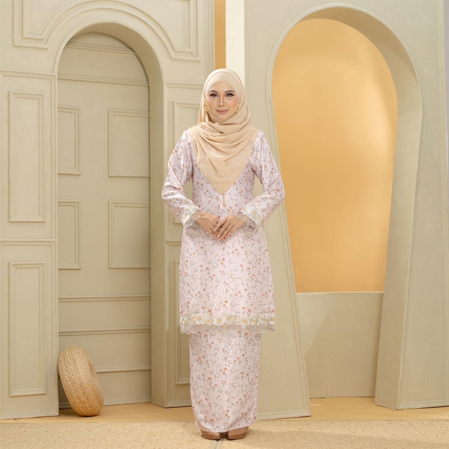 Lily Kurung