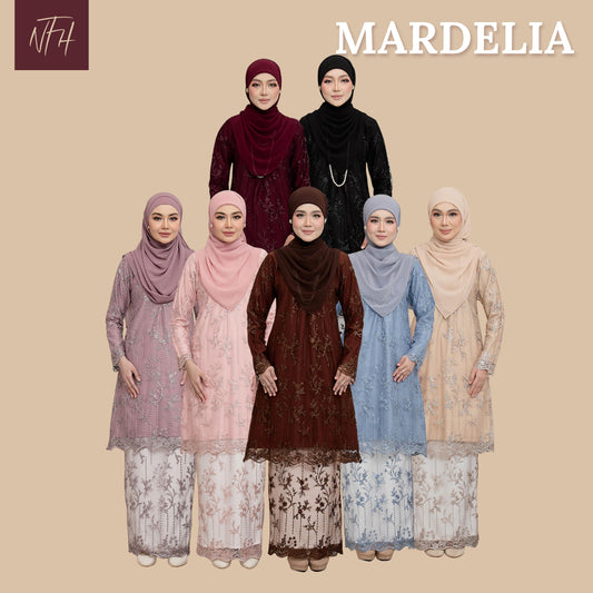 Mardelia Kurung