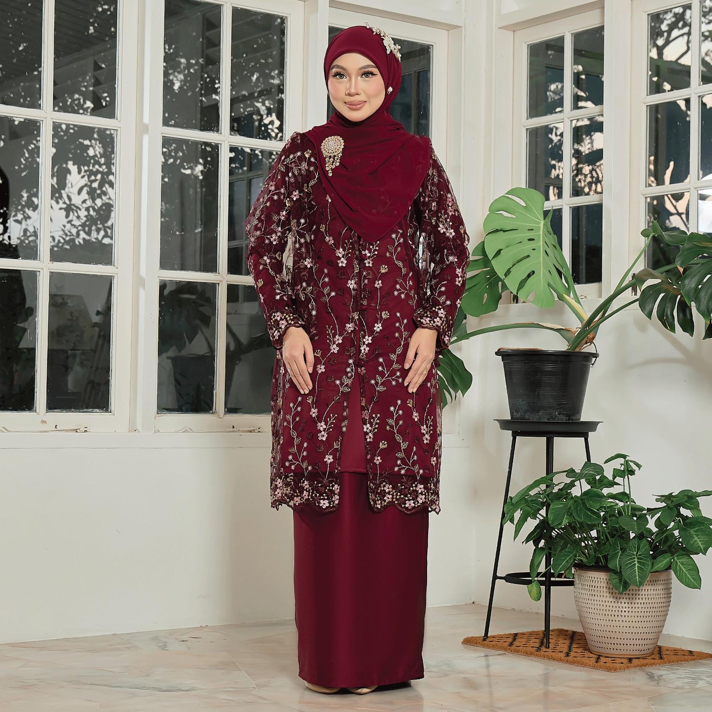 Avelisse Kurung