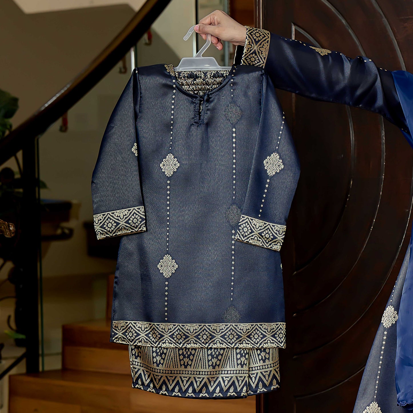 Dang Anum Kids Kurung