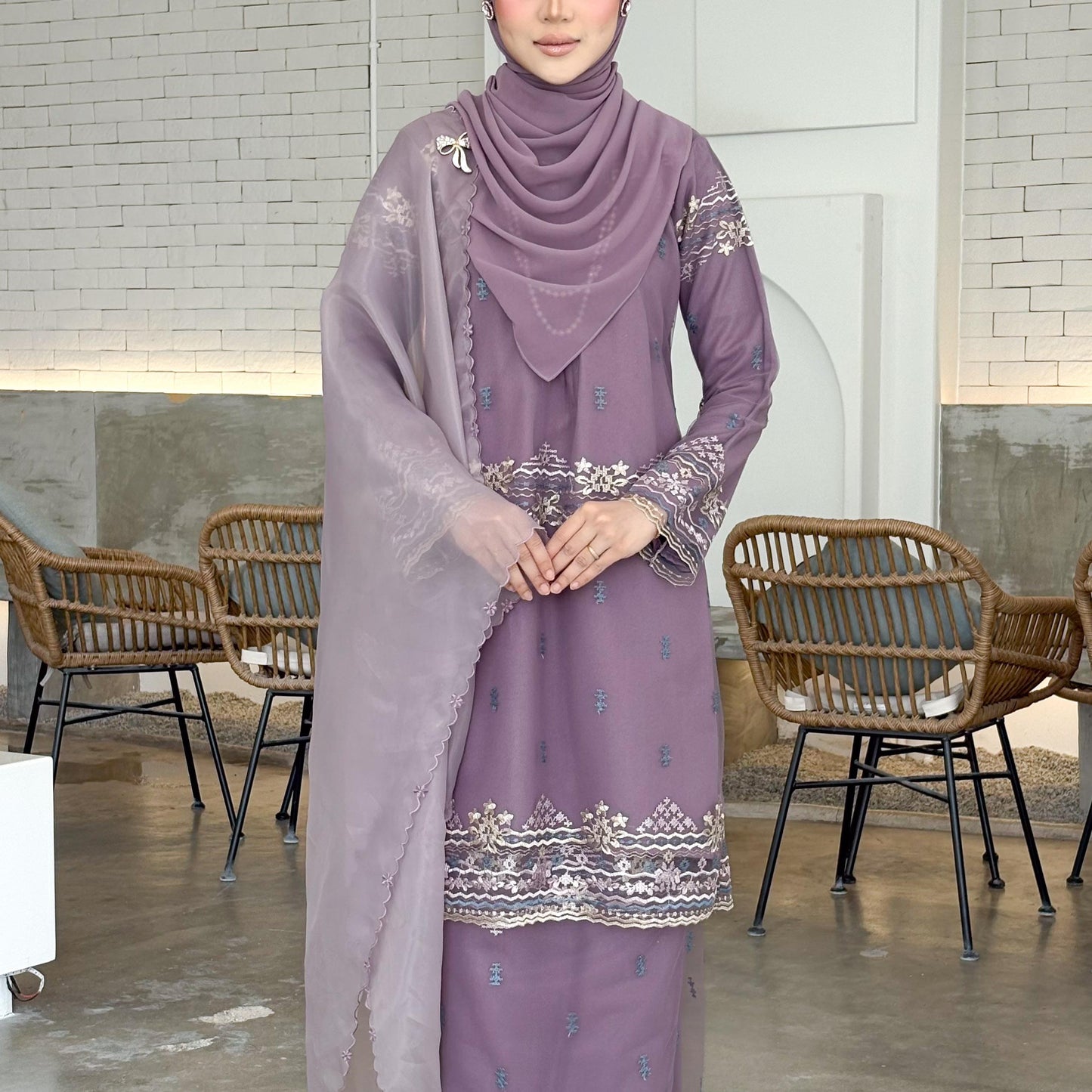 Khalisa Kurung