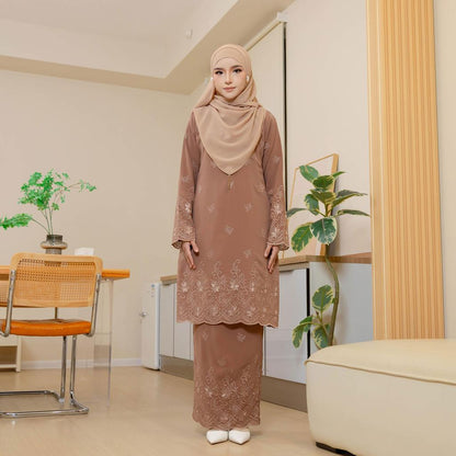 Carra Kurung