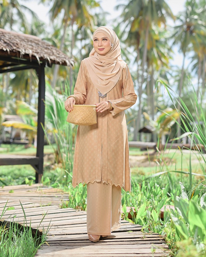 Che Bunga - Beige Brown