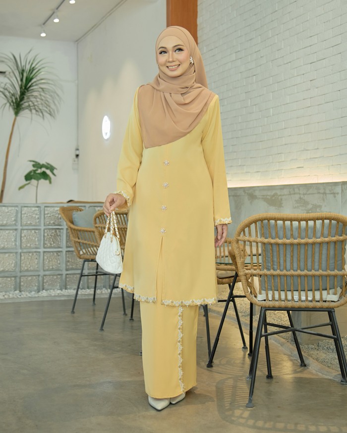 Daleena- Soft Yellow