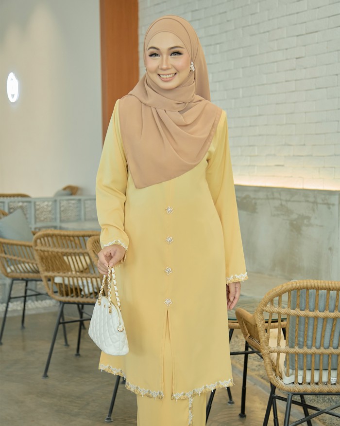 Daleena- Soft Yellow