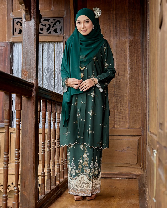 Inang Sari - Emerald Green