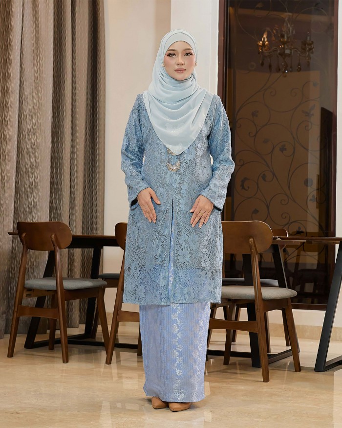 Nafisa - Ash Blue