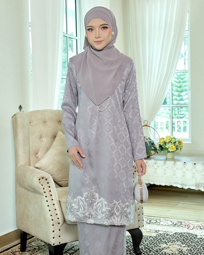 Tiara - Soft Grey