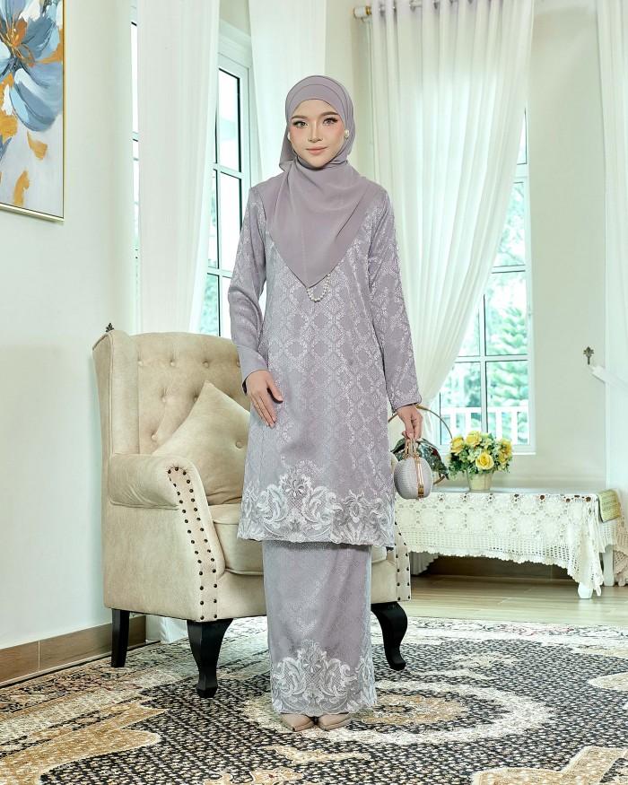 Tiara - Soft Grey