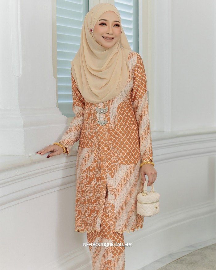 Seri Melati - Dusty Orange