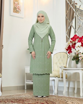 Nadelia - Sage Green